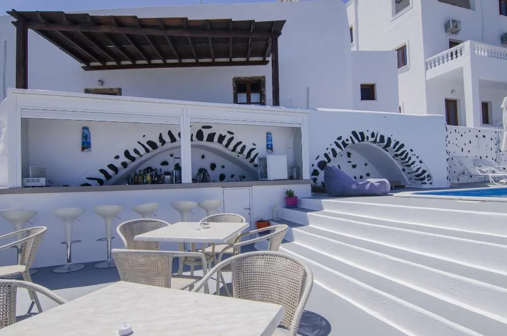 Sports and Entertainment, Belle etoile Villas, Santorini
