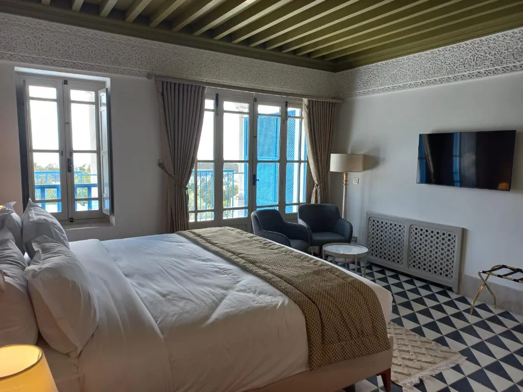 DOUBLE DELUXE OCEAN VIEW Room, La Menara Hotel & Spa, Tunisia