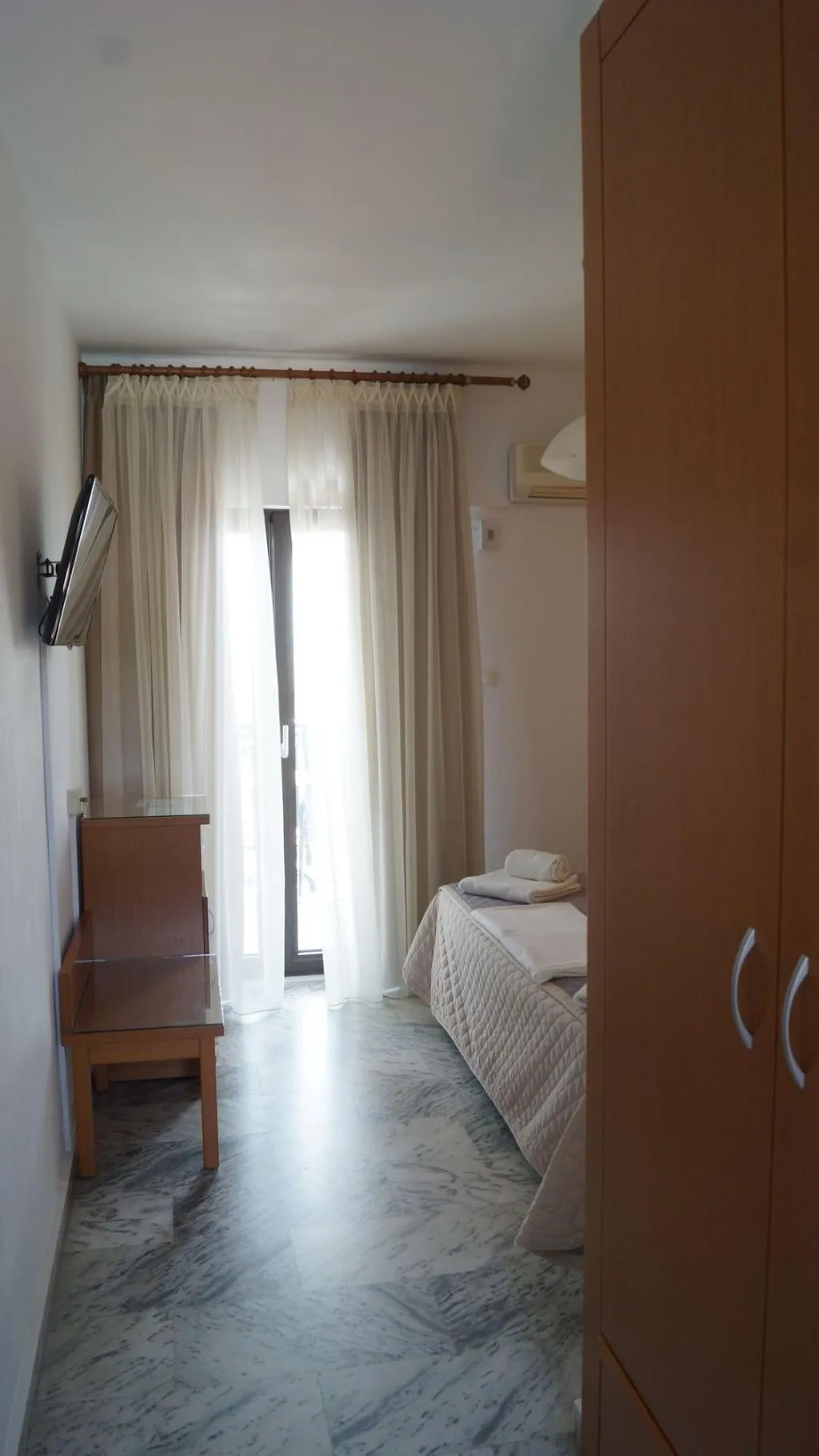 Room, Sunset Hotel, Thessaloniki