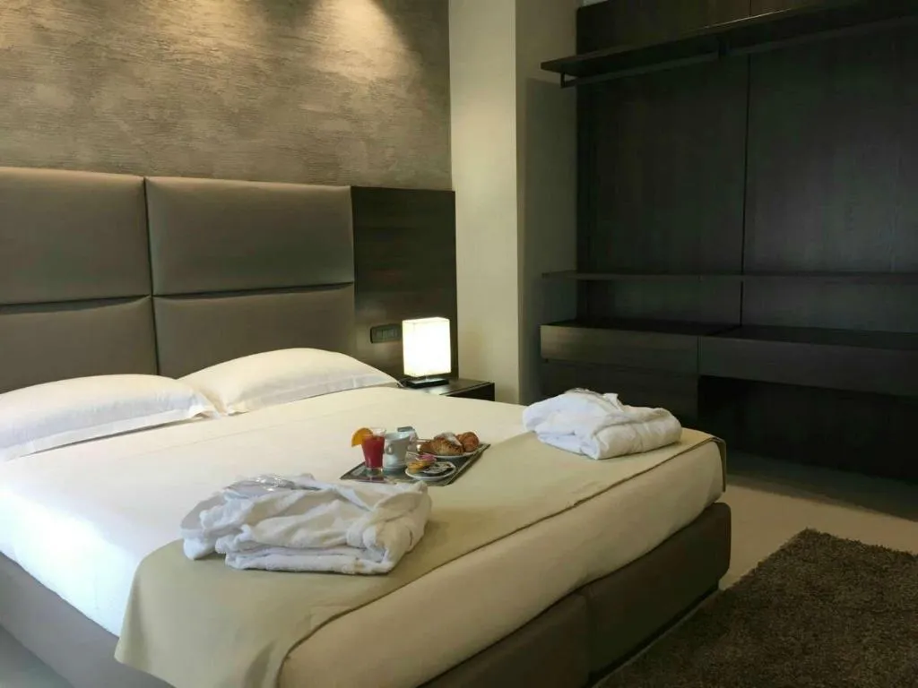 Room, Plus Welcome Milano, Milan