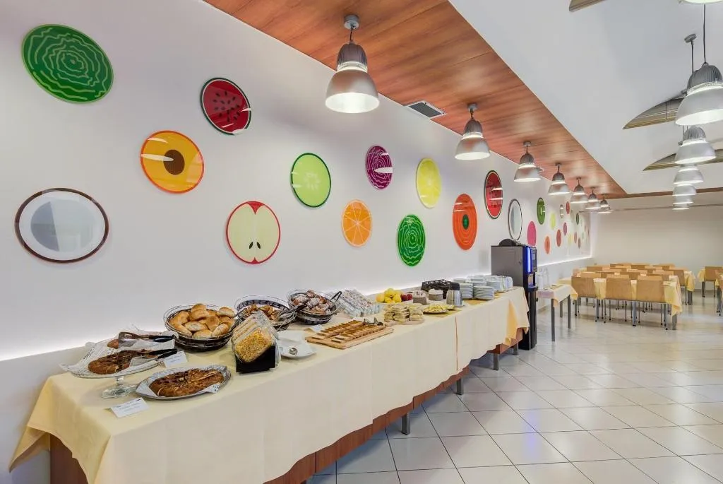 Restaurant, Camplus Guest Catania, Catania