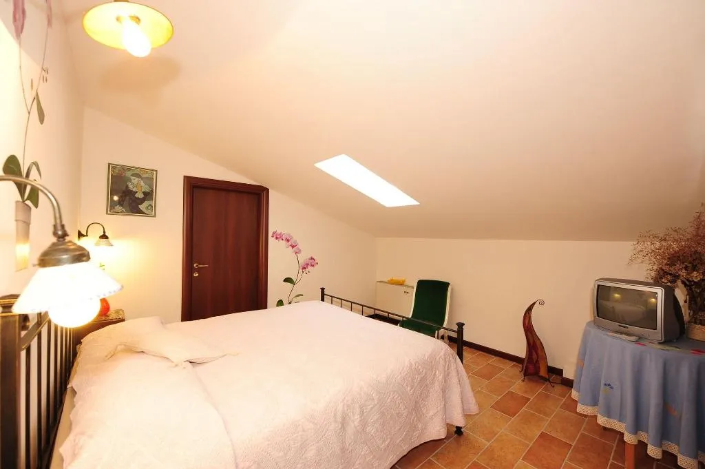 Room, C'era una volta B&B, Umbria