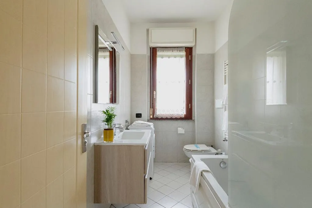 APARTMENT PREMIER QUEEN BED Room, HQ Aparthotel Milano Inn – Smart Suites, Milan