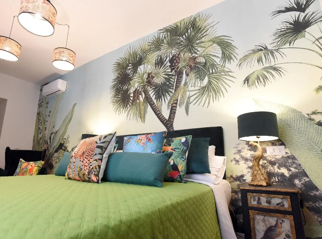 DOUBLE DELUXE ONE BED Room, Guest House Ventisei Scalini A Trastevere, Rome