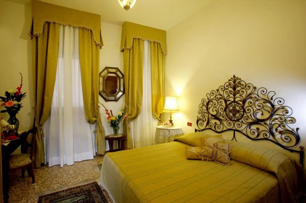 Room, B&B Ca' Pier, Venice