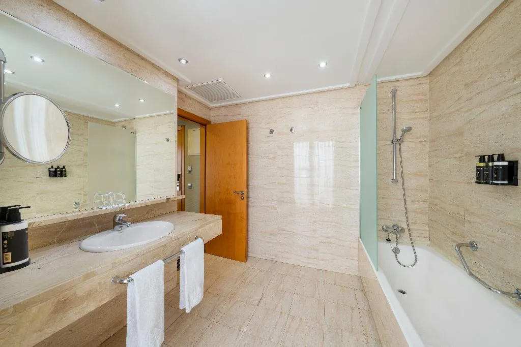 Double or Twin PREMIUM Room, Eurostars Rey Alfonso X, Madrid