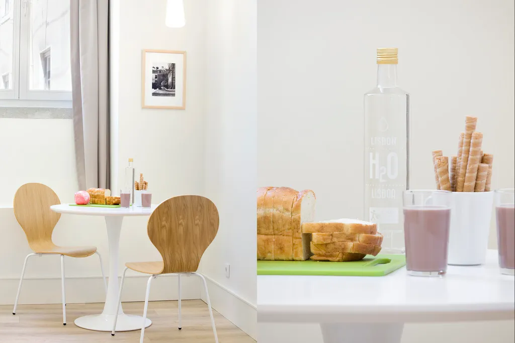 STUDIO SUPERIOR Room, Lisbon Serviced Apartments - Ascensor da Bica, Lisbon