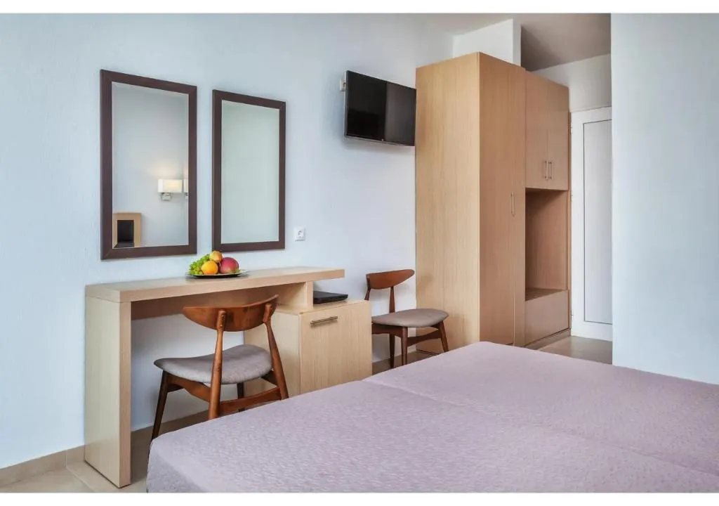Double or Twin COMFORT Room, Iris Hotel, Halkidiki