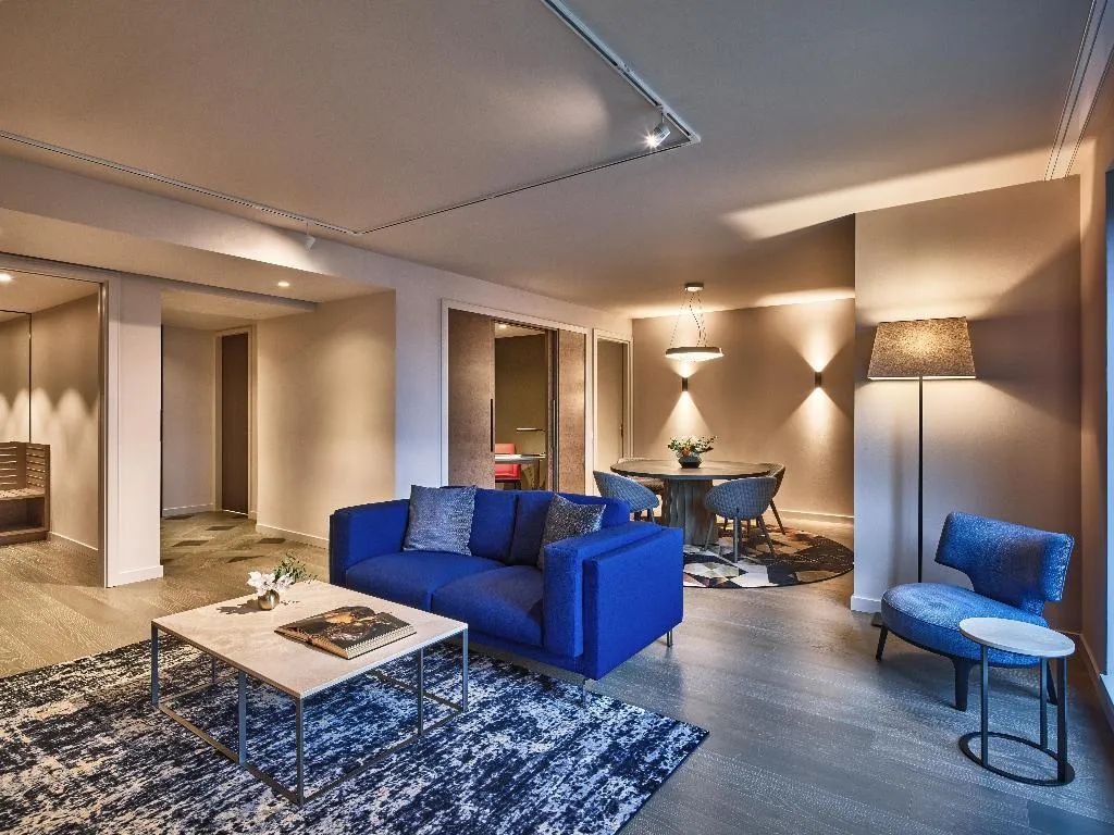 SUITE STANDARD Room, Hyatt Regency Amsterdam, Amsterdam