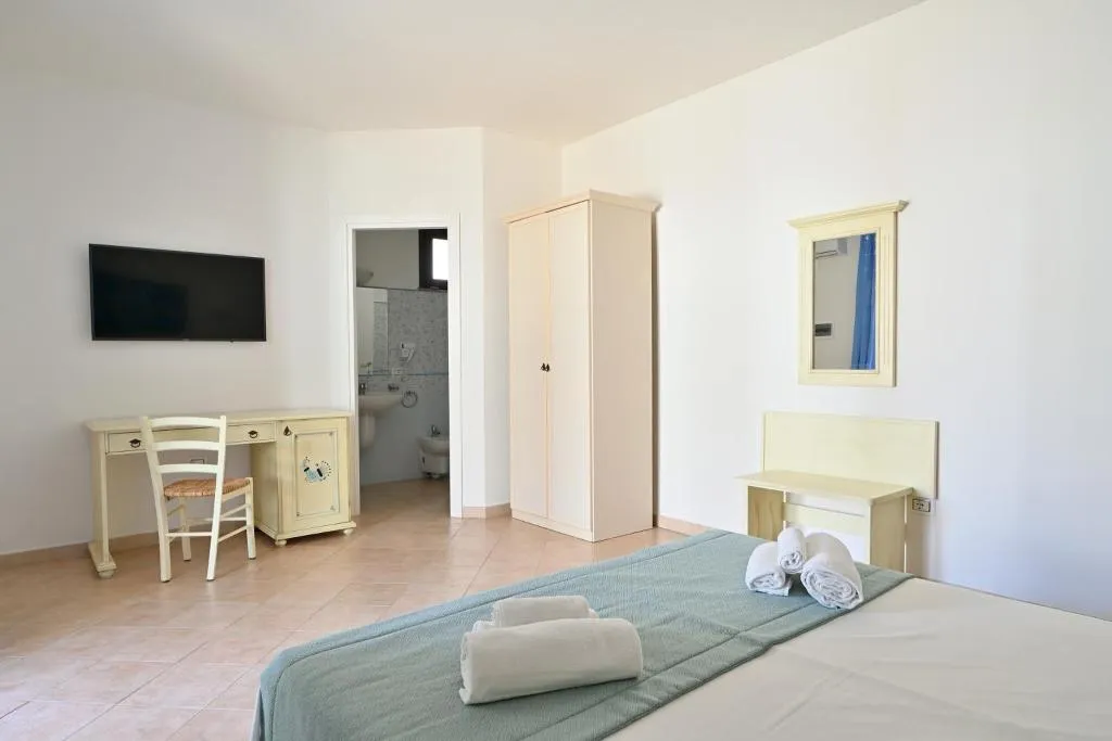 Room, Mimose Beach Village, Alghero