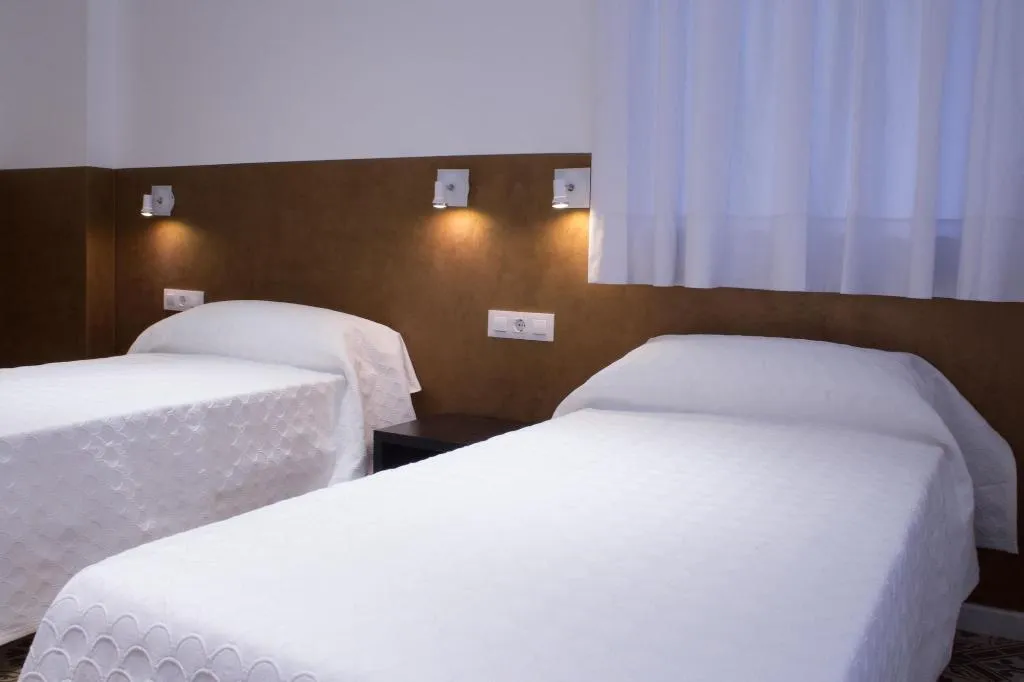 Room, Hostal Nova, Barcelona