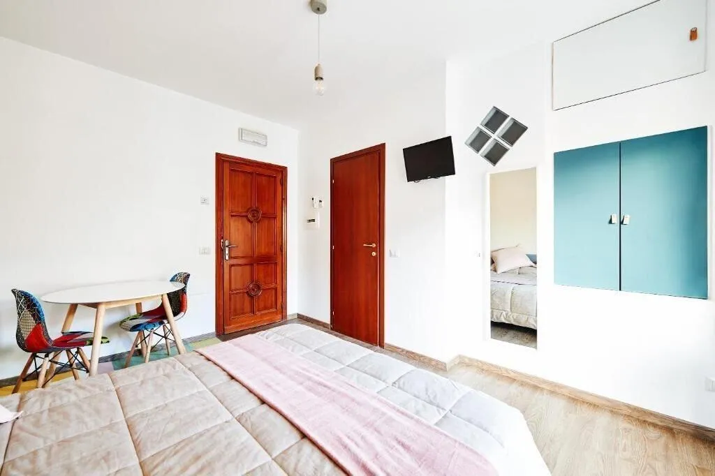 Room, Bnb Drive In, Rome
