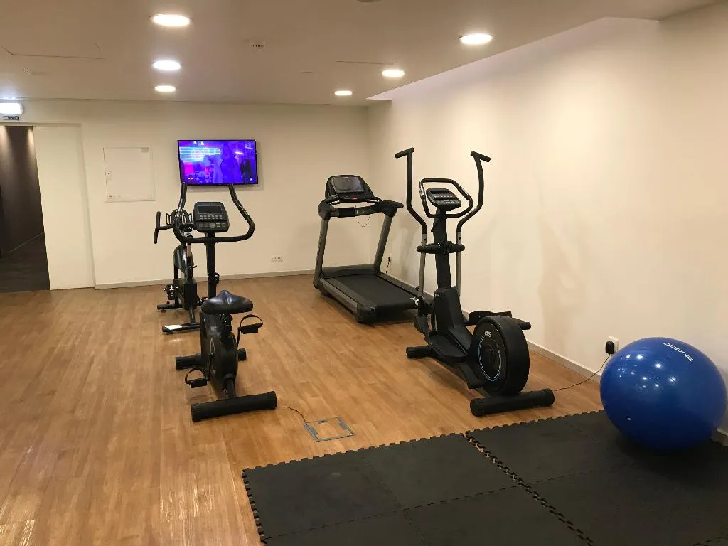 Sports and Entertainment, Dorma Almada Porto, Porto