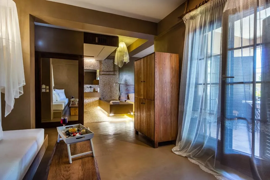 SUITE DELUXE ONE BED Room, Skopelos Holidays Hotel & Spa, Skiathos