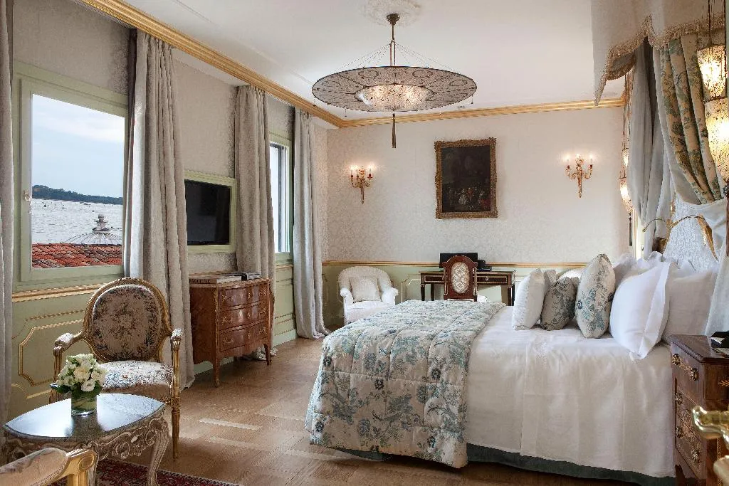SUITE WITH TERRACE Room, Baglioni Hotel Luna, Venice