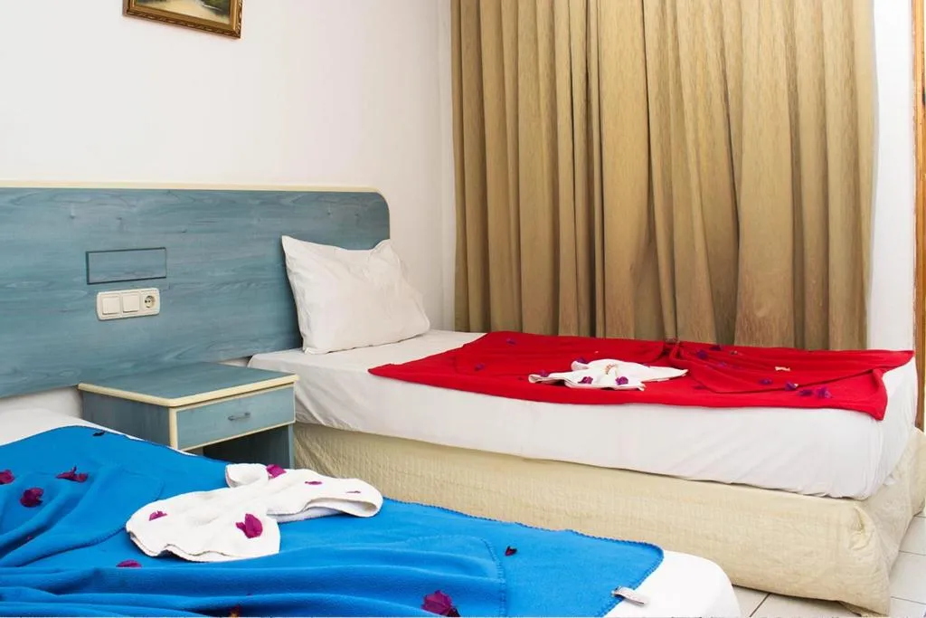 TRIPLE CLASSIC Room, Ares Hotel Kemer, Antalya