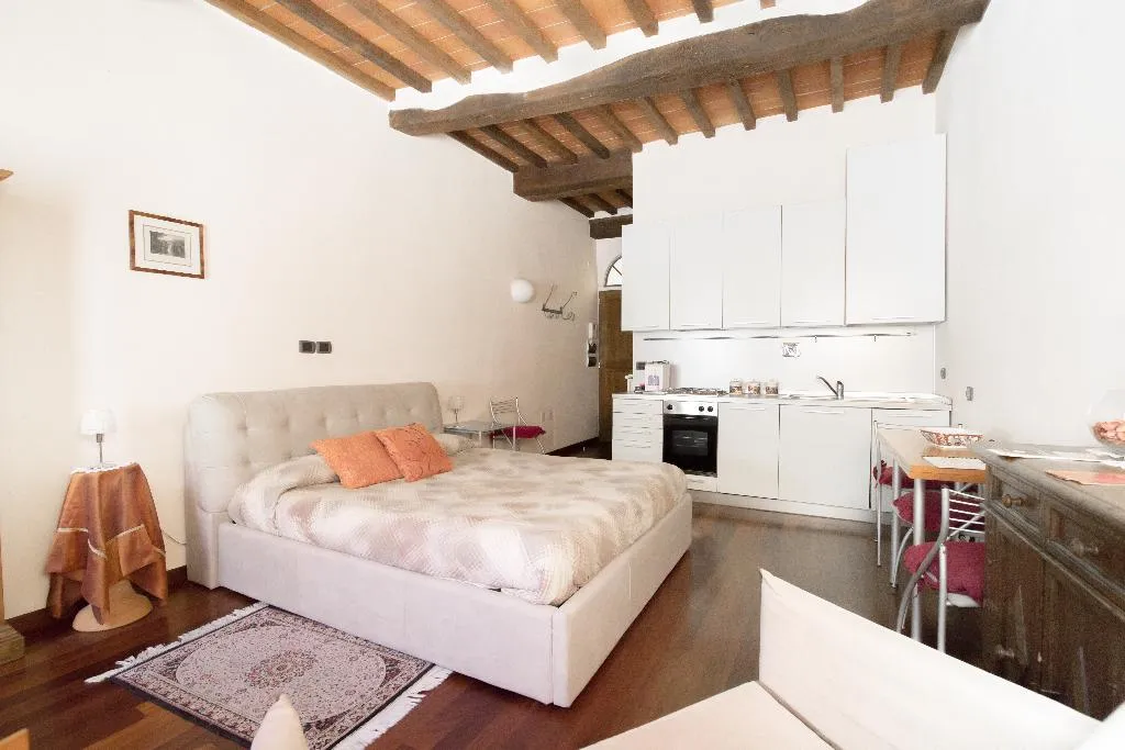 JUNIOR SUITE ONE BED Room, La Corte Del Re, Florence
