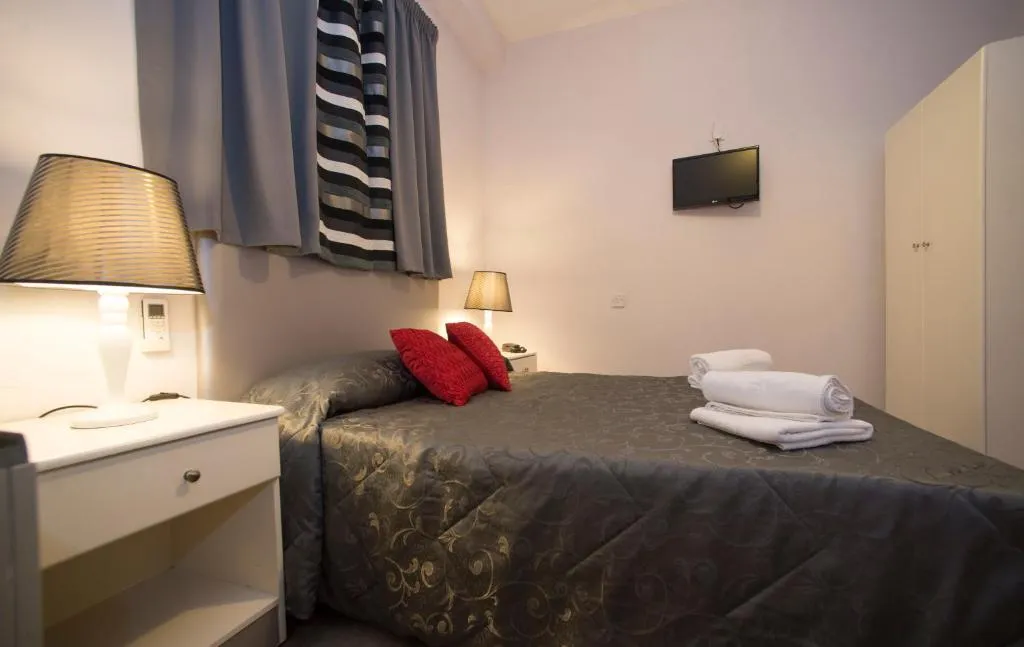 SINGLE STANDARD Room, Sliema Marina Hotel, Malta