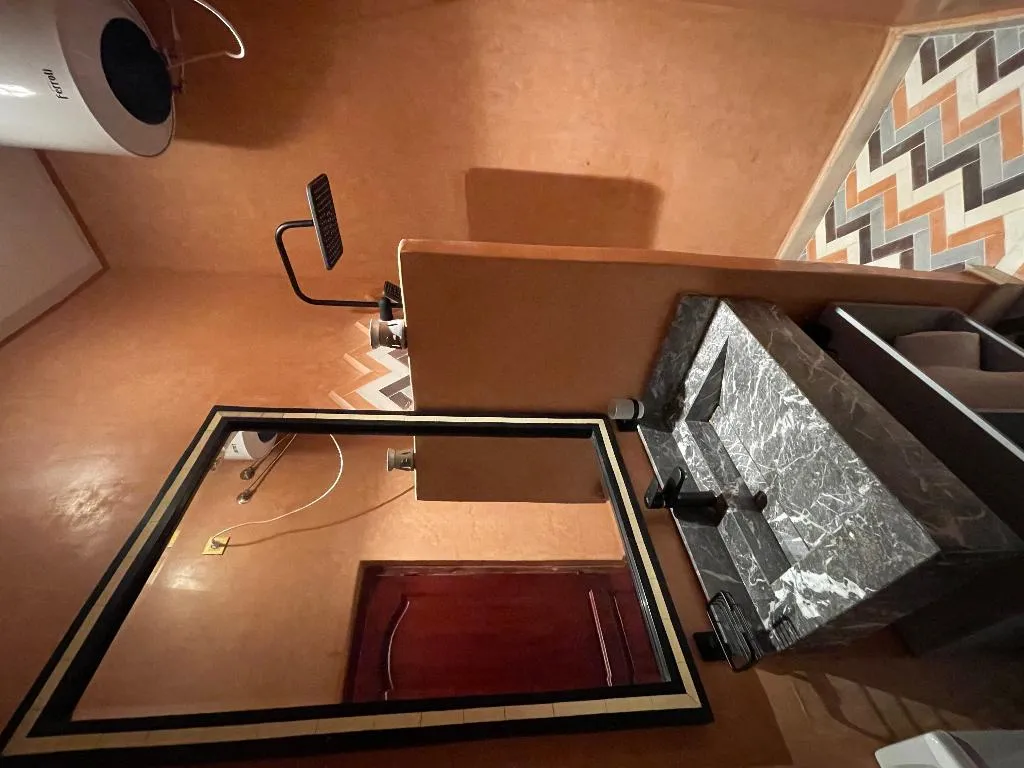 DOUBLE DELUXE ONE BED Room, Riad Marrakech Doors, Marrakech