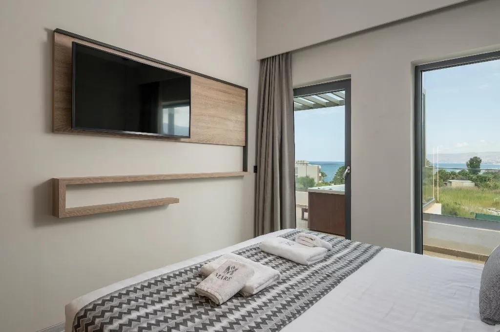 SUITE WITH JACUZZI Room, Mare Village Hotel, Crete