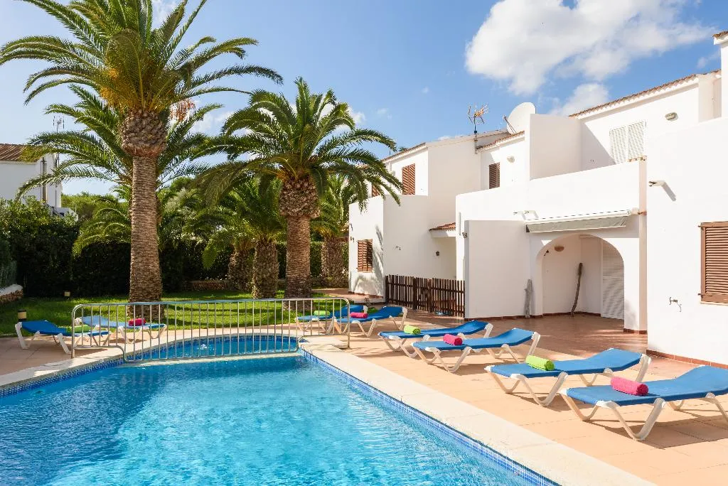 Pool, Las Palmeras n 5, Menorca