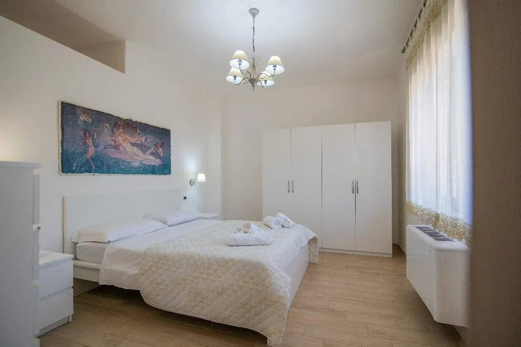 DOUBLE Accessible Room, O' Sole Mio Pompei, Naples
