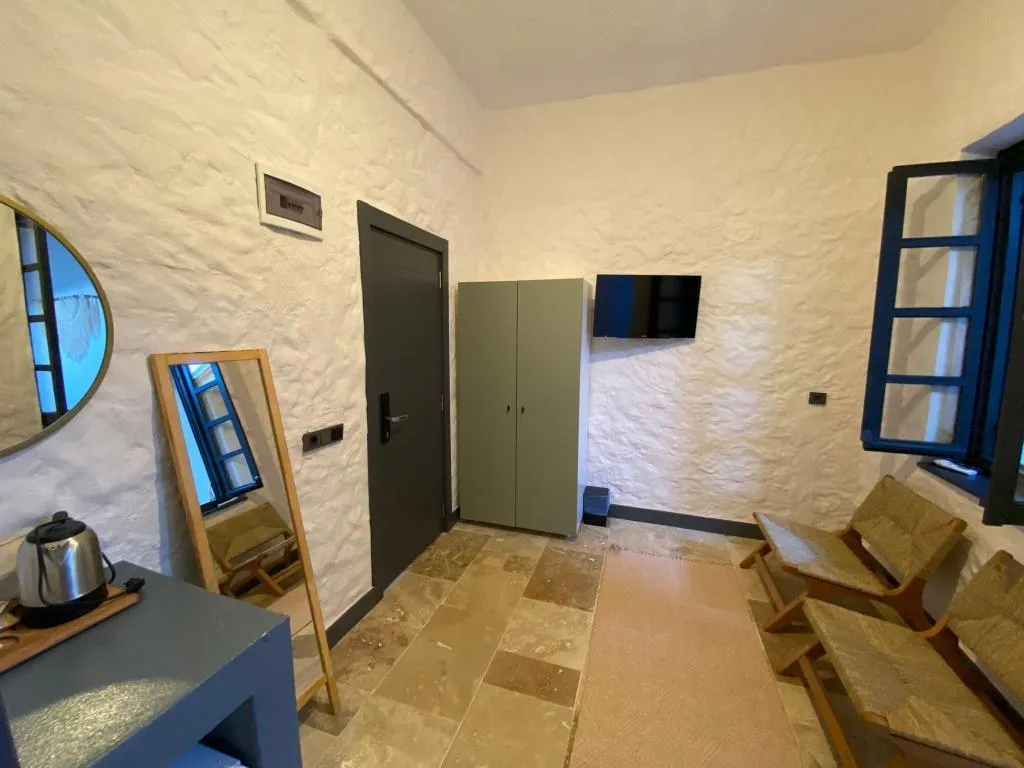 Room, Molen Alaa Ati, Izmir