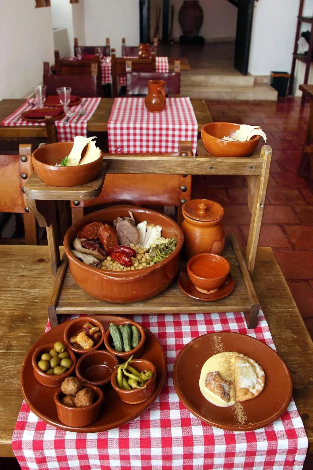 Restaurant, Parador de Chinchon, Madrid