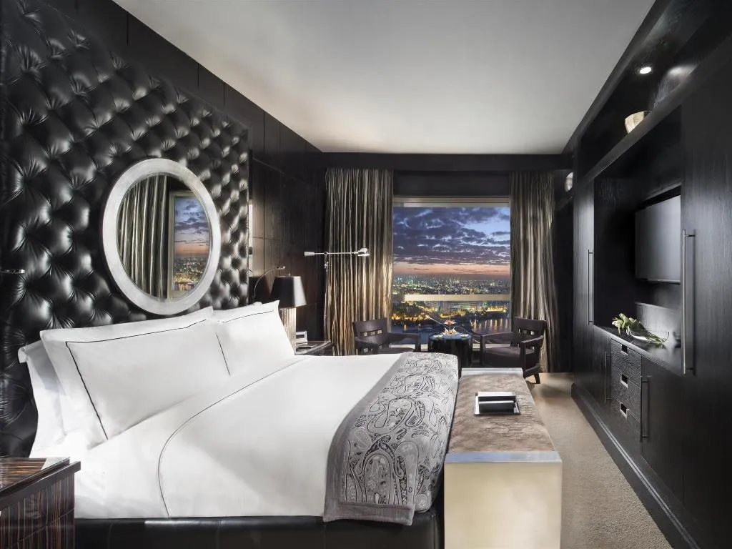Room, Fairmont Nile City, Cairo