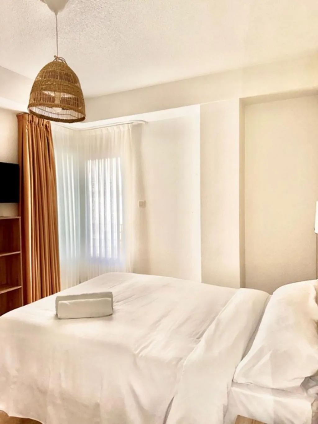 TWIN CITY VIEW Room, HS Altet Suites, Costa Blanca