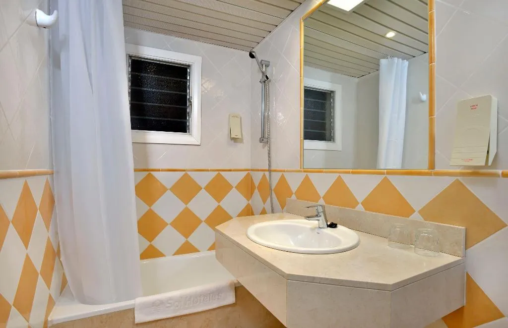 APARTMENT STANDARD Room, Sol Cala d'Or Apartamentos, Majorca