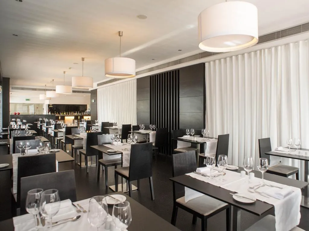 Restaurant, Lutecia Smart Design Hotel, Lisbon