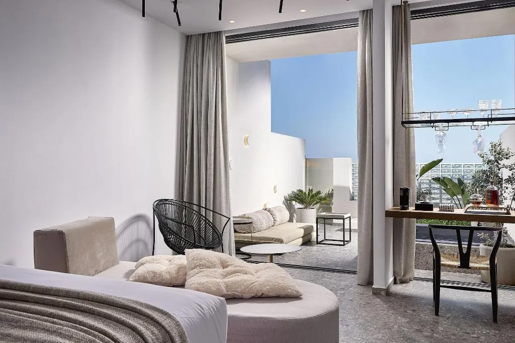 Room, Dyo Suites, Crete