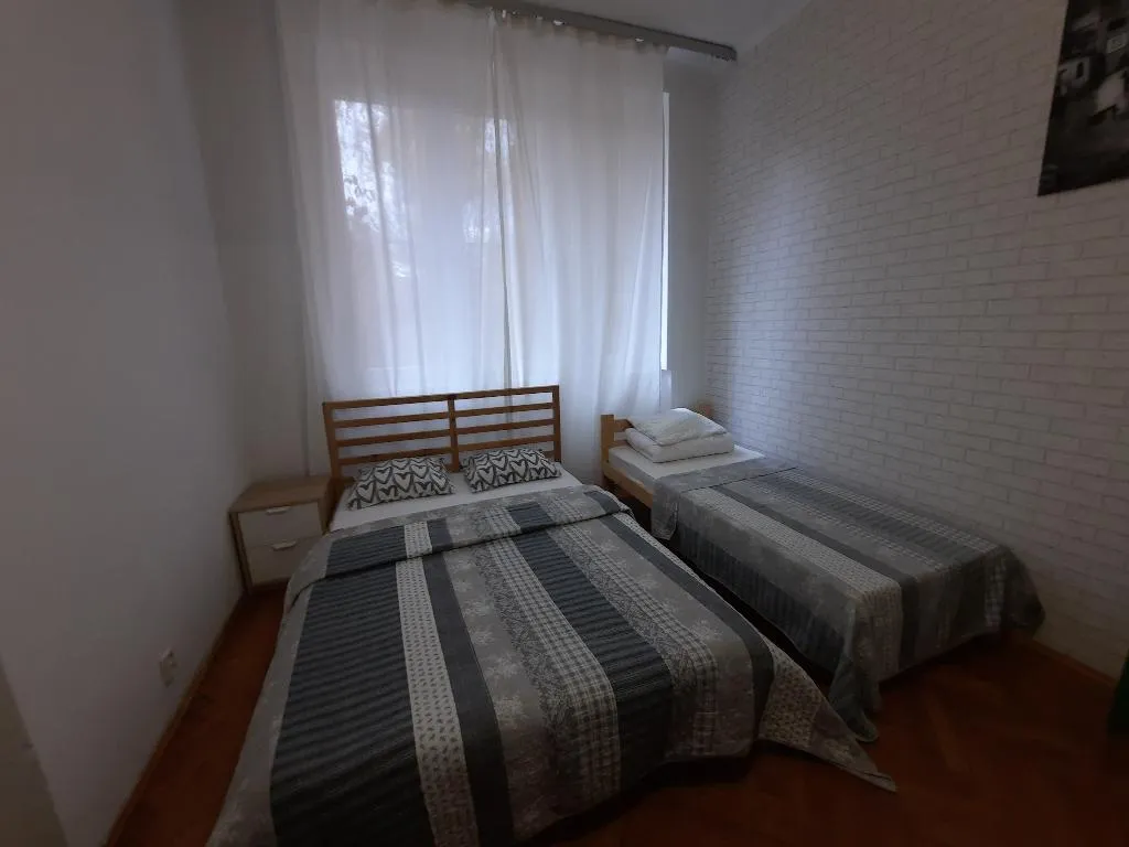 QUADRUPLE STANDARD Room, Lorf Hostel and Apartments, Krakow
