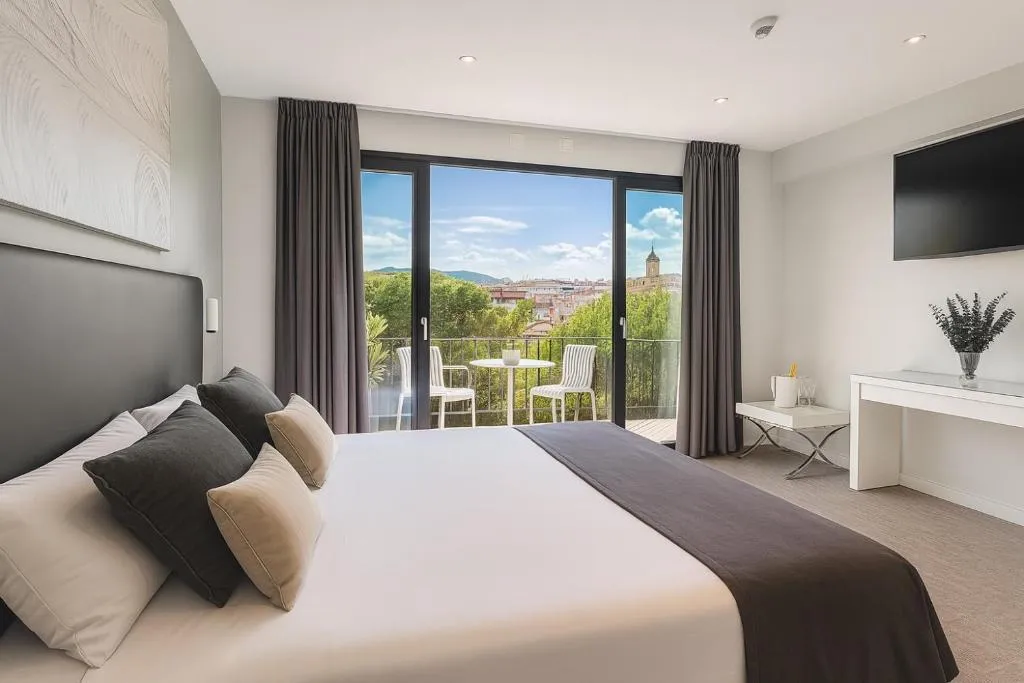 Double or Twin WITH TERRACE Room, Sitges, Costa Brava