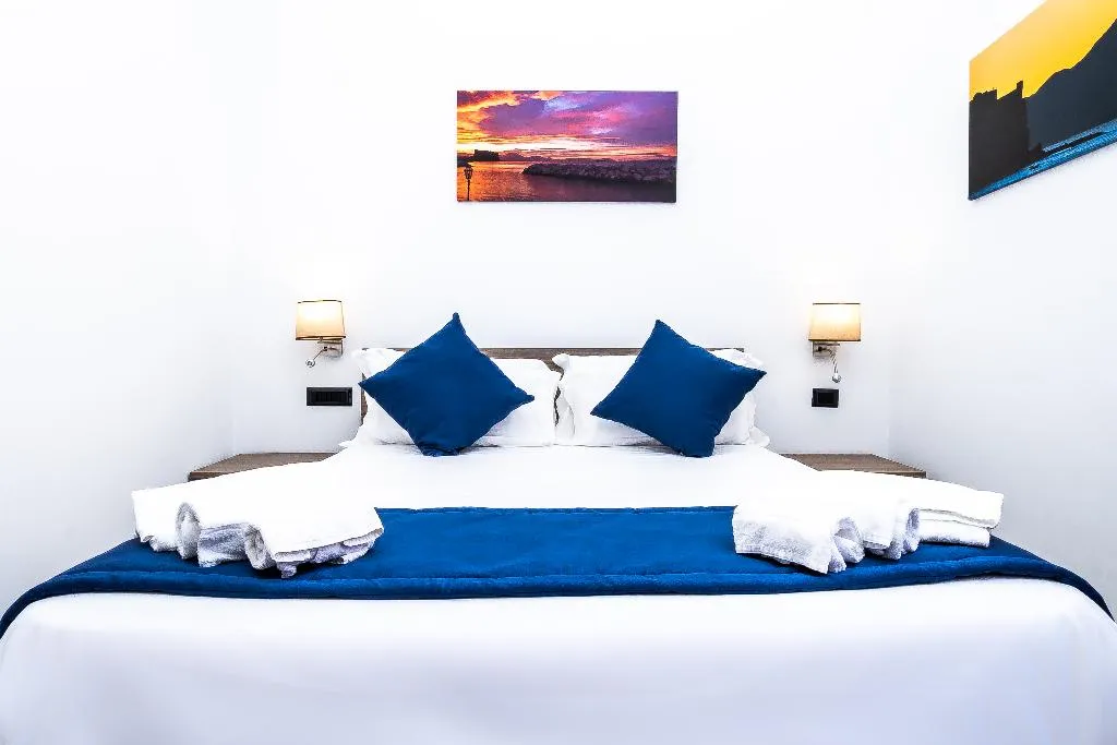 APARTMENT SUPERIOR Room, Palazzo Settembrini 49, Naples