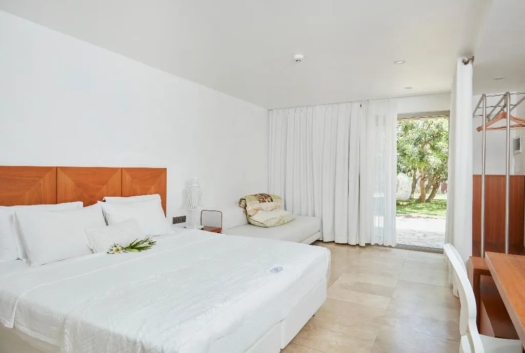 DOUBLE SINGLE USE DELUXE Room, Flow Datca Surf & Beach Hotel, Dalaman