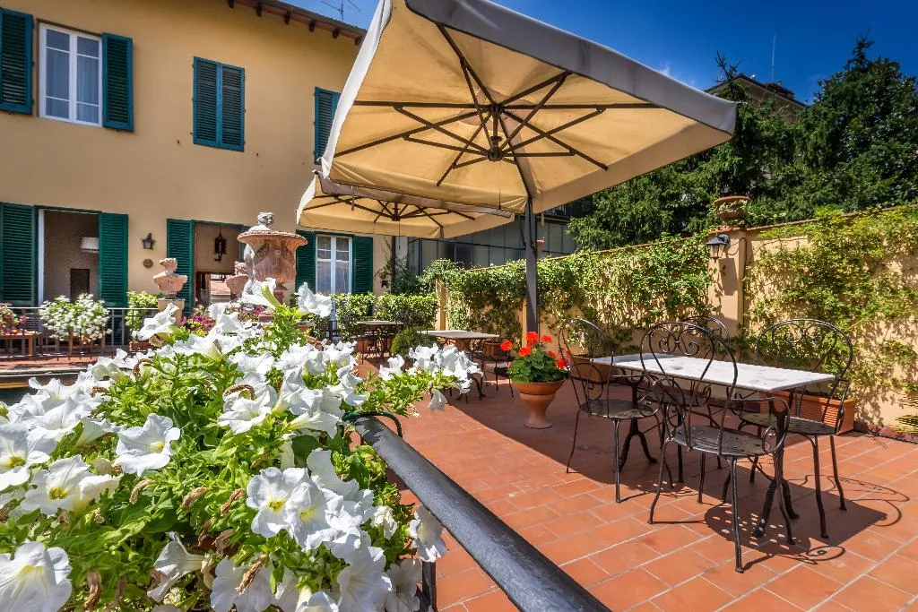 Terrace, Hotel Ungherese Small Luxury Hotel, Florence