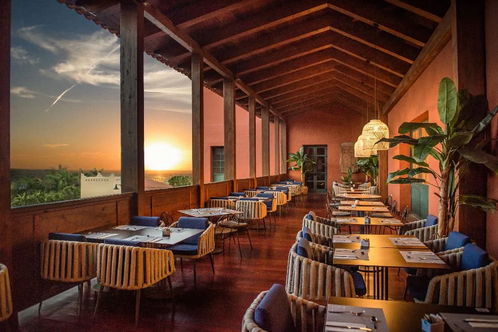 Restaurant, La Palma Princess, La Palma