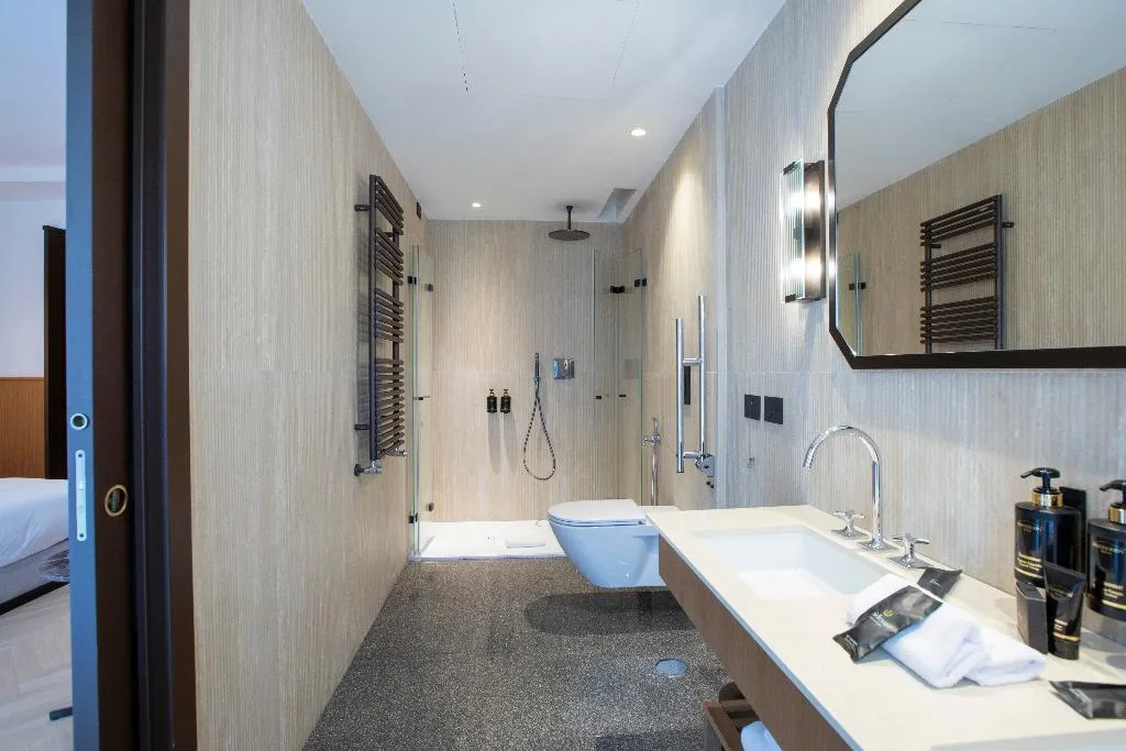 JUNIOR SUITE CAPACITY 3 Room, Circle6 Rome, Rome