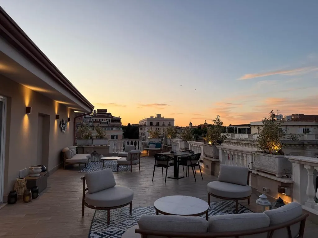 Terrace, BH Hotel Roma, Rome