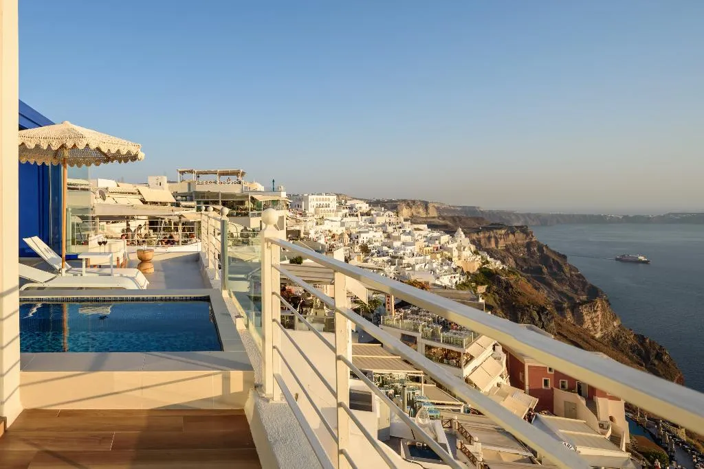 VILLA HONEYMOON Room, Nefeles Luxury Suites, Santorini