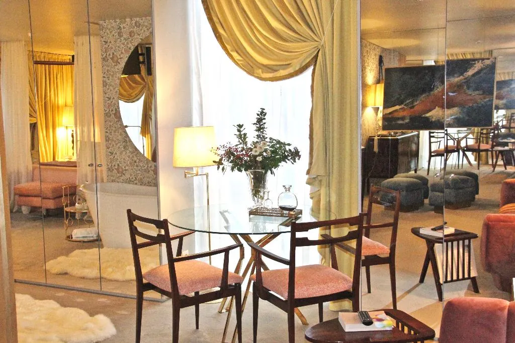 SUITE DELUXE Room, Carmo's Boutique Hotel, Porto