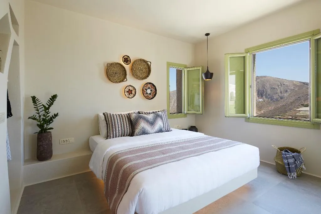 JUNIOR SUITE SEA VIEW Room, Aeon Suites by Mr and Mrs White, Santorini
