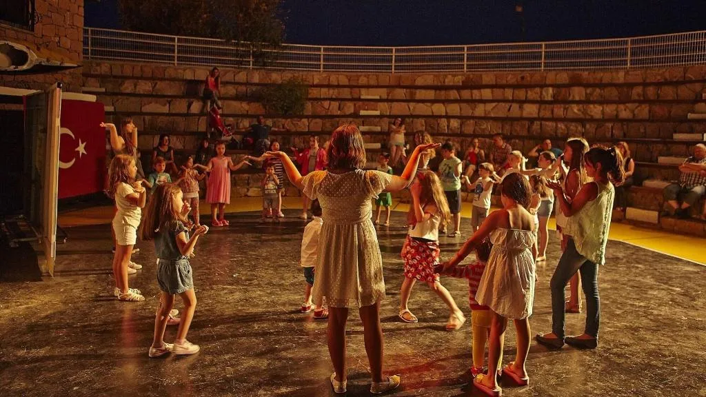 Sports and Entertainment, Grand Hotel Temizel, Izmir