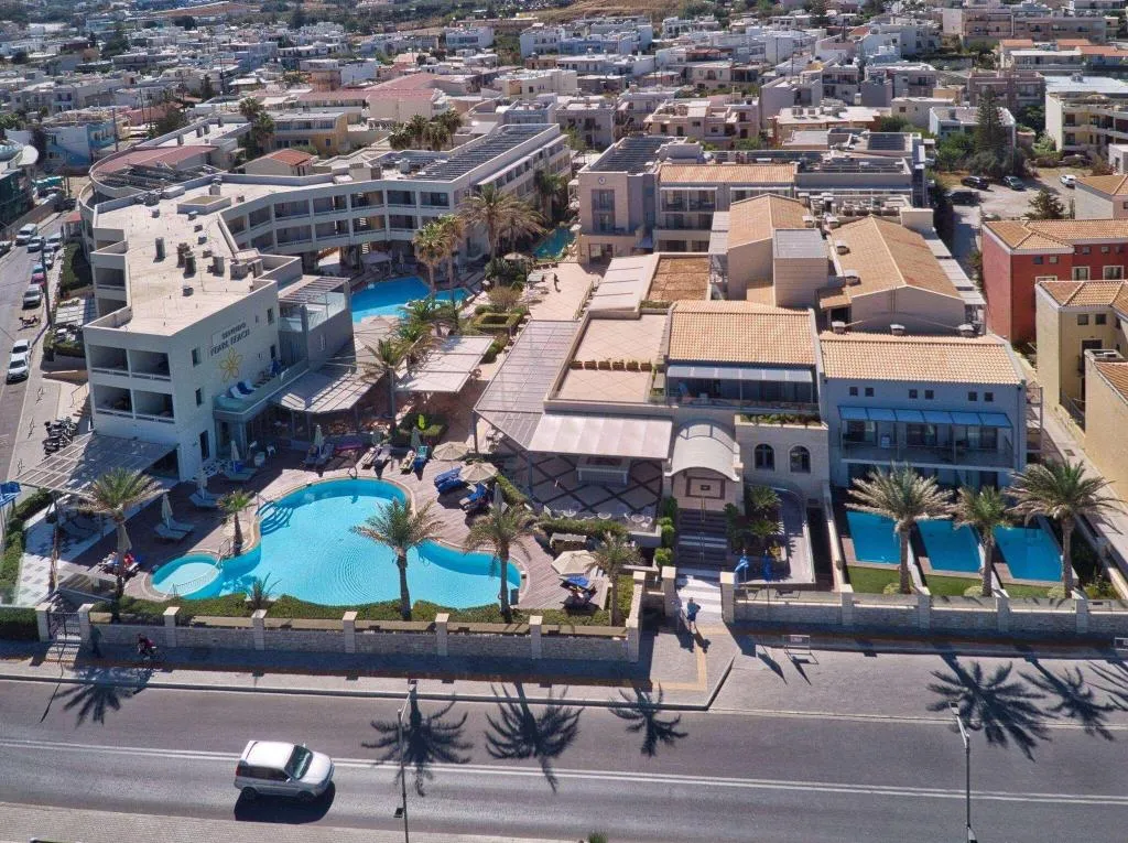 Pool, Aegean Pearl Hotel, Crete