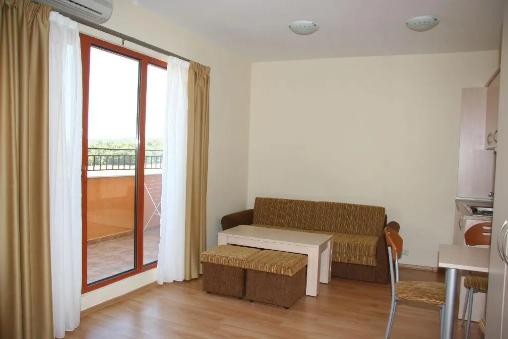 STUDIO STANDARD Room, Serena Residence, Bourgas