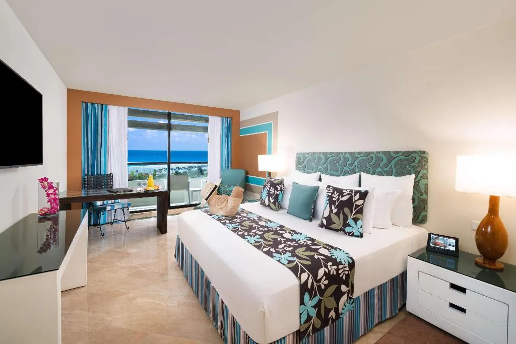 Room, The Pyramid Cancun by Oasis, Cancun Area