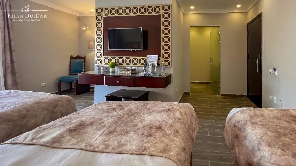 QUADRUPLE ONE BEDROOM ONE BATHROOM Room, Khan Duidar Inn - Pyramids View Rooftop, Cairo
