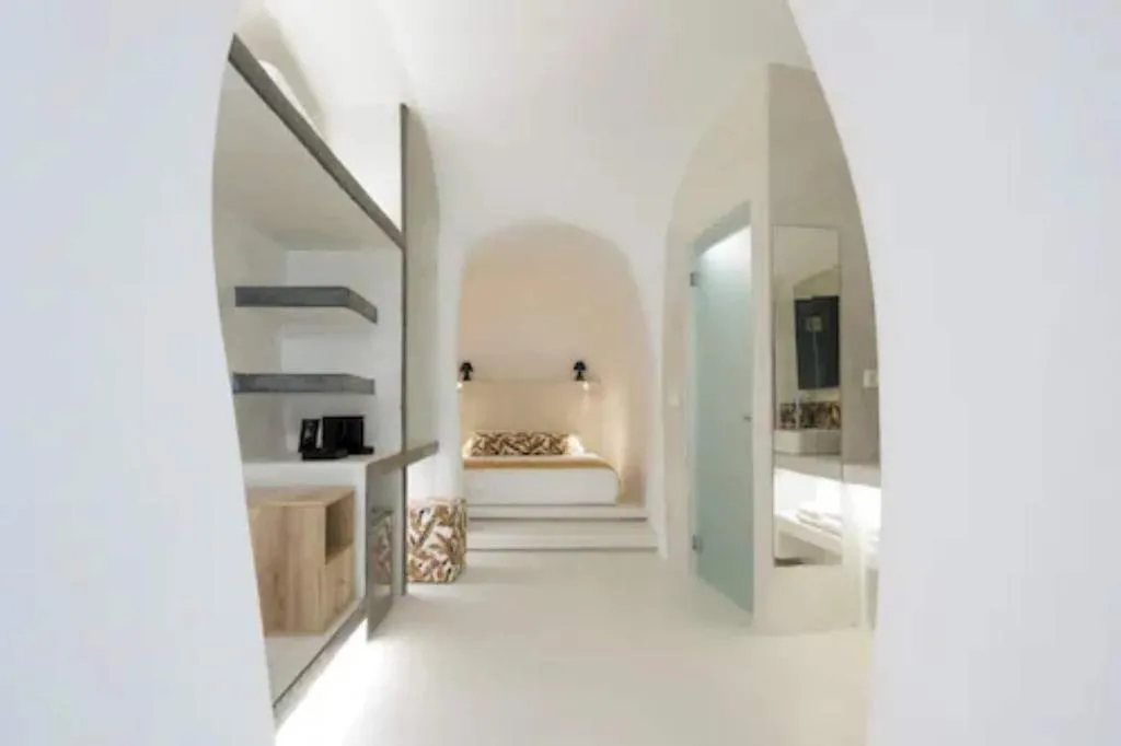 CAVE SEA VIEW WITH TERRACE Room, Edem Luxury Hotel, Santorini